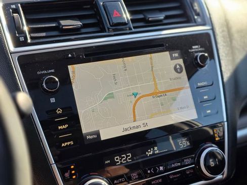 Used 2018 Subaru Outback 2.5i Touring image 29