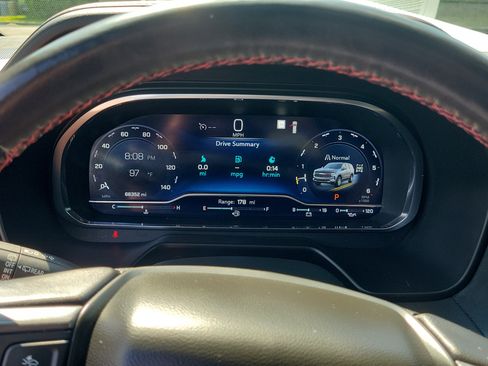 Used 2022 Chevrolet Suburban RST w/ Luxury Package AWD/4WD image 25
