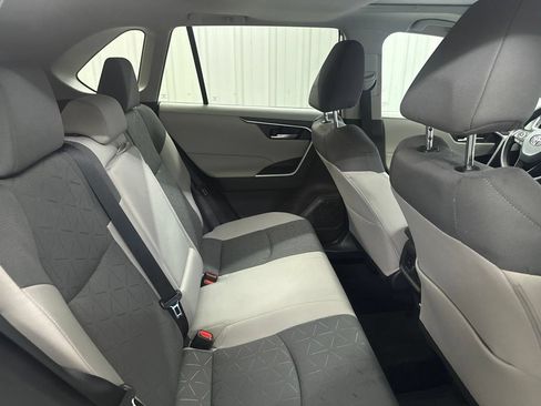 Used 2025 Toyota RAV4 XLE w/ Convenience Package AWD/4WD image 17