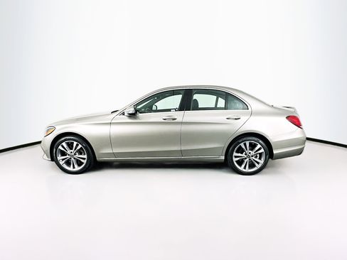 Used 2019 Mercedes-Benz C 300 4MATIC Sedan image 4