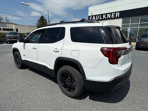 Used 2023 GMC Acadia AT4 w/ Technology Package AWD/4WD image 4