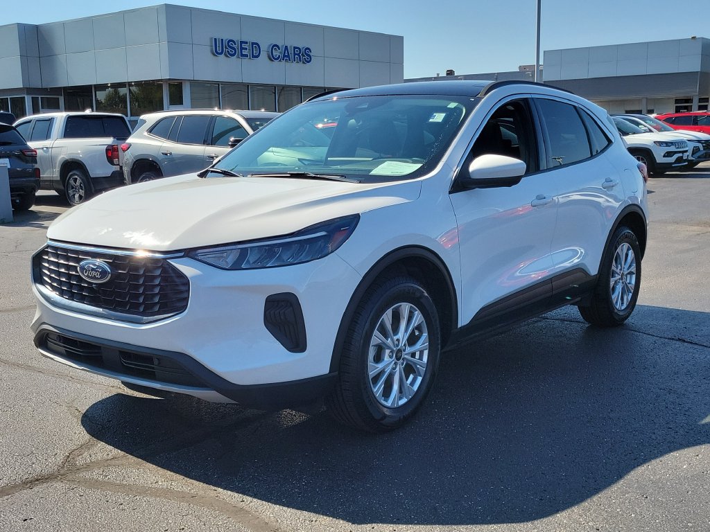 Certified 2023 Ford Escape Active w/ Tech Pack #2 AWD/4WD image 8