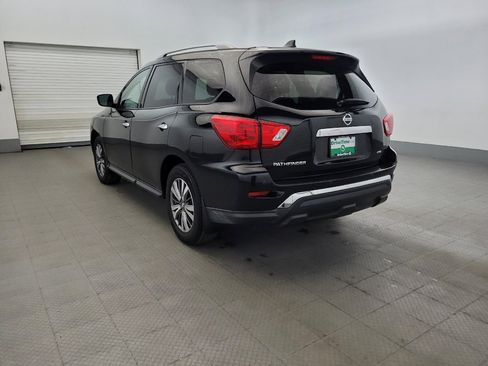 Used 2019 Nissan Pathfinder S AWD/4WD image 5