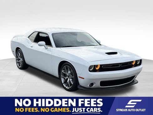 Used 2022 Dodge Challenger GT RWD image 1