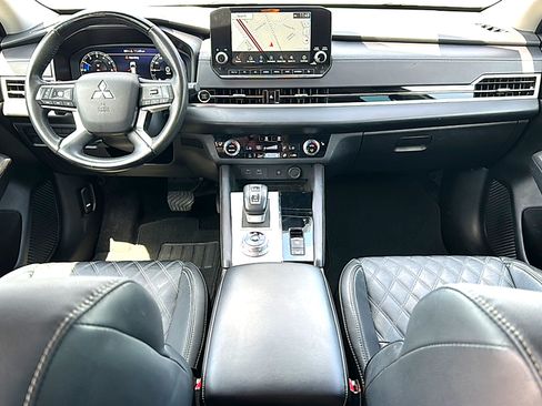 Used 2023 Mitsubishi Outlander SEL FWD image 21