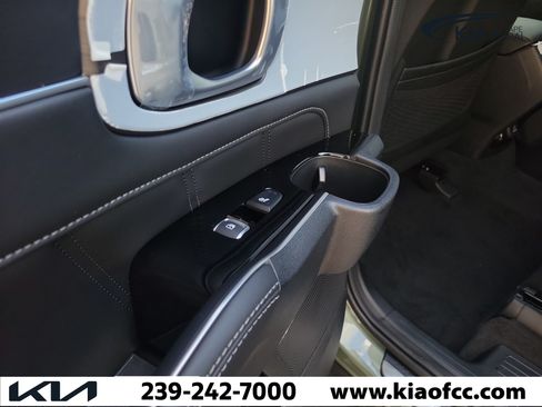 New 2026 Kia Sorento SX Prestige AWD/4WD image 13