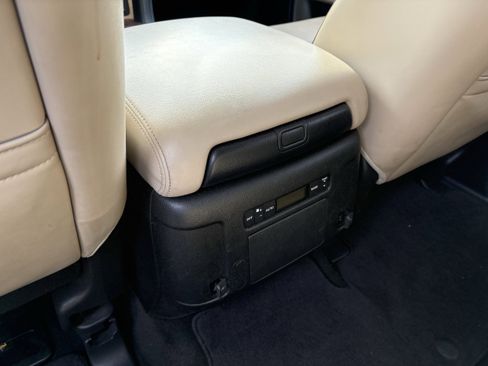 Used 2019 Nissan Armada SL w/ Premium Package image 33