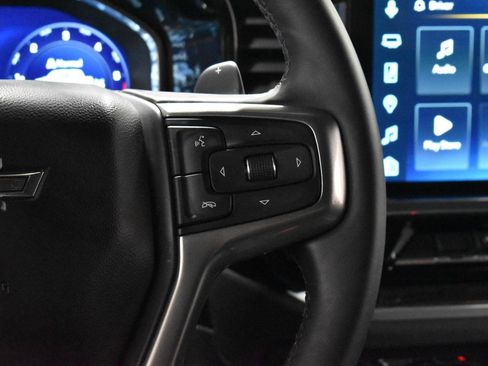 Used 2025 Chevrolet Silverado 1500 LT Trail Boss w/ Convenience Package II image 9