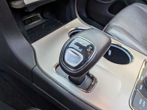 Used 2015 Jeep Grand Cherokee Summit w/ Platinum Series Group image 12