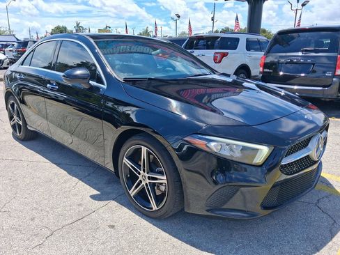 Used 2019 Mercedes-Benz A 220 4MATIC image 8