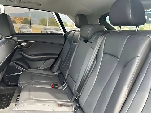 Used 2023 Audi Q8 Premium Plus AWD/4WD image 20