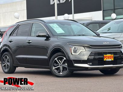 Used 2023 Kia Niro SX