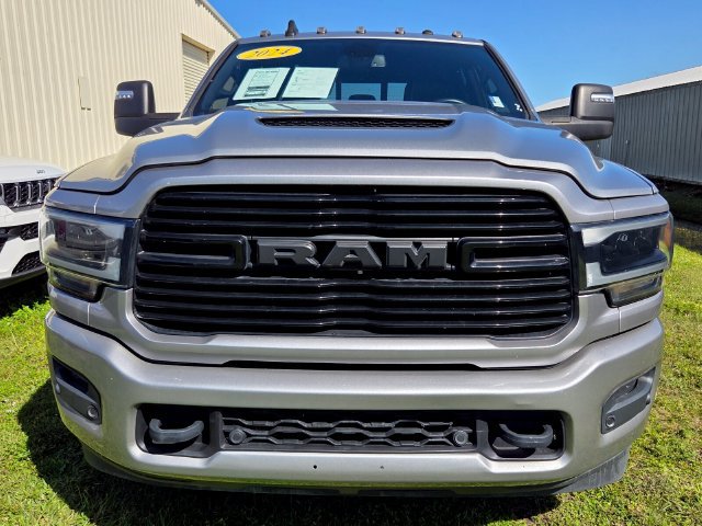 Used 2024 RAM 3500 Laramie w/ Night Edition AWD/4WD image 2