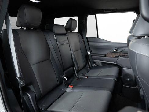 Used 2025 Lexus GX 550 image 25