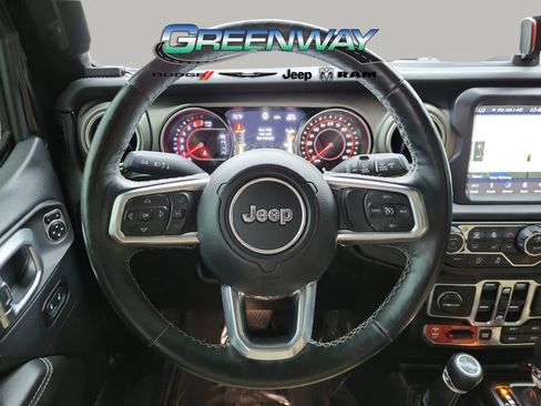 Used 2018 Jeep Wrangler Unlimited Rubicon AWD/4WD image 25
