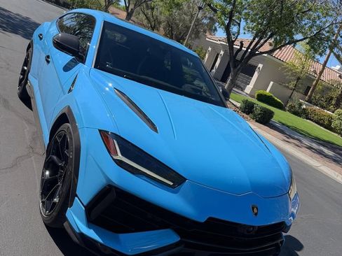Used 2024 Lamborghini Urus Performante image 1