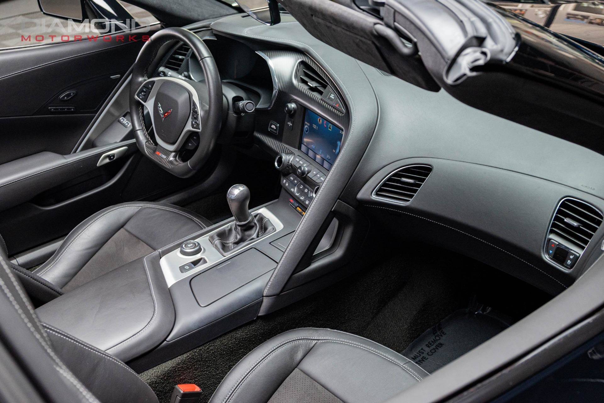 Used 2015 Chevrolet Corvette Z06 w/ 3LZ Preferred Equipment Group RWD image 66