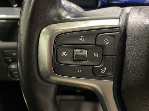 Used 2024 Chevrolet Silverado 2500 LT w/ Midnight Edition AWD/4WD image 6