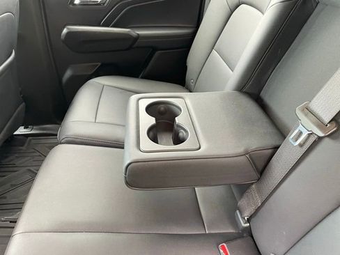 Used 2024 Chevrolet Colorado LT w/ LT Convenience Package III AWD/4WD image 28