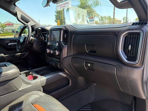 Used 2020 GMC Sierra 1500 AT4 w/ AT4 Premium Package AWD/4WD image 13