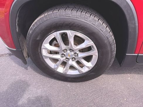 Used 2018 Chevrolet Traverse LT AWD/4WD image 31