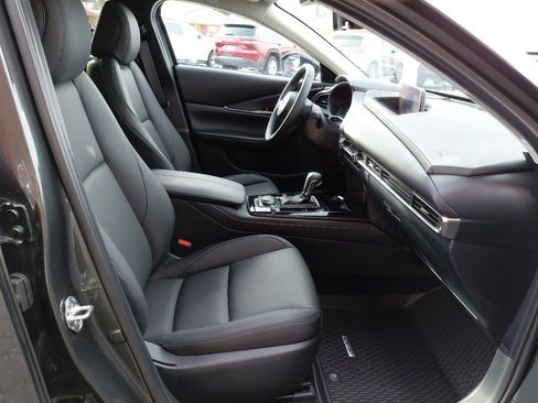 Used 2025 MAZDA CX-30 AWD 2.5 S w/ Select Sport Pkg image 12