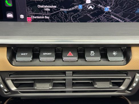 Used 2022 Porsche 911 Targa 4S w/ Premium Package image 33