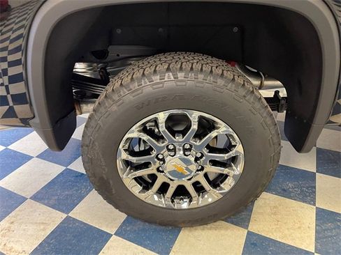 New 2026 Chevrolet Silverado 2500 LTZ w/ LTZ Premium Package image 11