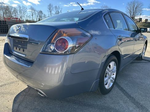 Used 2011 Nissan Altima HEV image 5