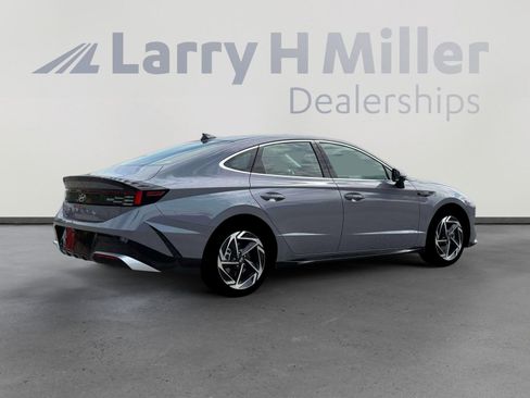 New 2026 Hyundai Sonata SEL FWD image 8
