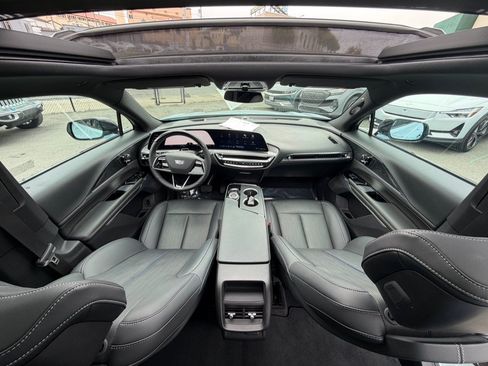 Used 2024 Cadillac Lyriq Sport w/ LPO, Floor Liner Package AWD/4WD image 25