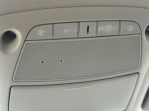 Used 2018 Nissan Sentra S image 21