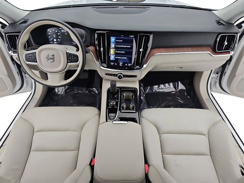 Used 2022 Volvo S60 T8 R-Design Expression w/ Premium Package image 50