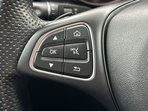 Certified 2018 Mercedes-Benz GLC 300 4MATIC image 18