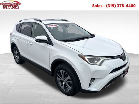 Certified 2018 Toyota RAV4 XLE image 9
