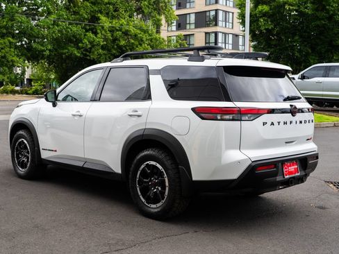 New 2026 Nissan Pathfinder Rock Creek AWD/4WD image 4