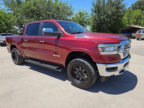 Used 2020 RAM 1500 Laramie AWD/4WD image 10