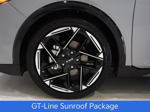 New 2025 Kia K4 GT-Line w/ GT-Line Sunroof Package image 6