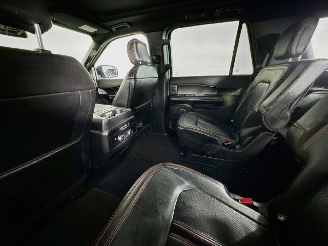 Used 2019 Ford Expedition Limited w/ Equipment Group 303A RWD image 20