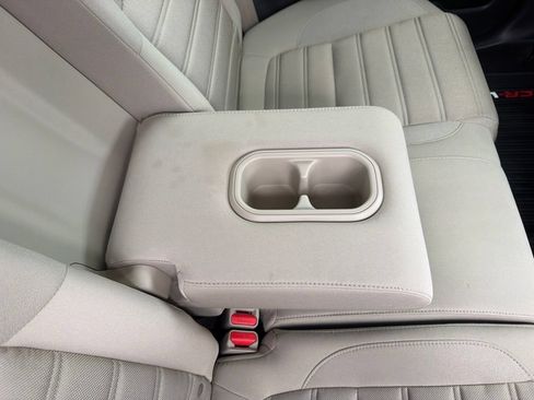 Used 2018 Honda CR-V EX image 40