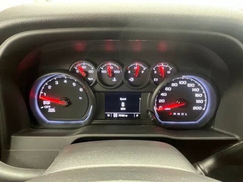 Used 2022 Chevrolet Silverado 1500 Custom Trail Boss AWD/4WD image 9