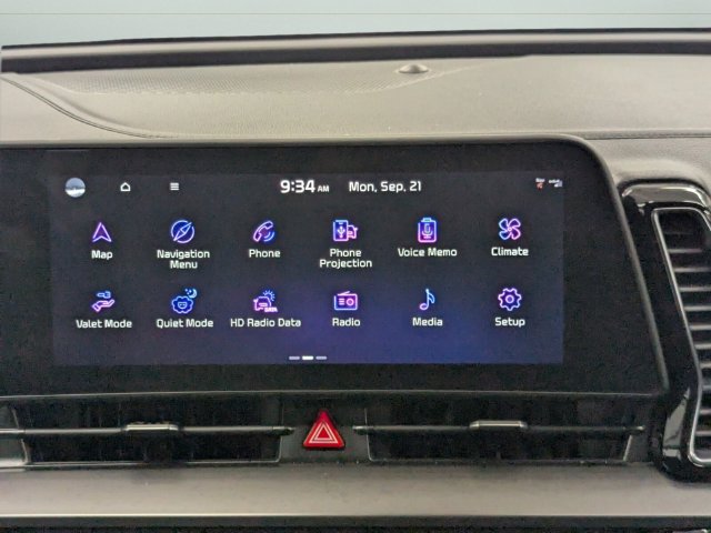 Used 2023 Kia Sportage EX FWD image 18