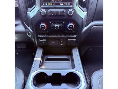 Used 2022 Chevrolet Silverado 2500 LTZ w/ LTZ Plus Package AWD/4WD image 13