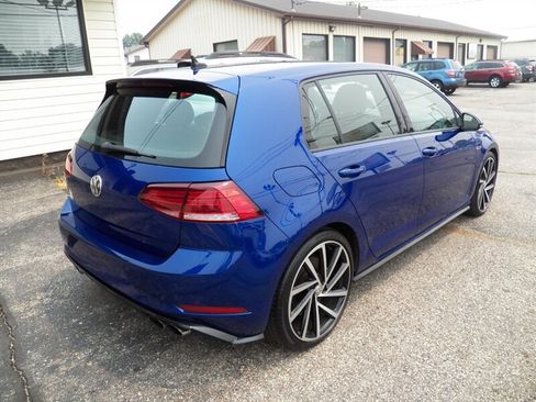 Used 2018 Volkswagen Golf 4-Door AWD/4WD image 4