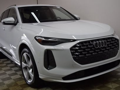 New 2025 Audi Q5 Prestige