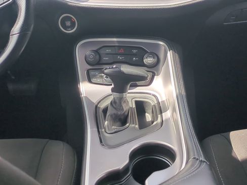 Used 2022 Dodge Challenger GT RWD image 19