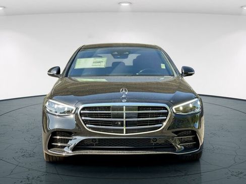 New 2025 Mercedes-Benz S 500 4MATIC image 9