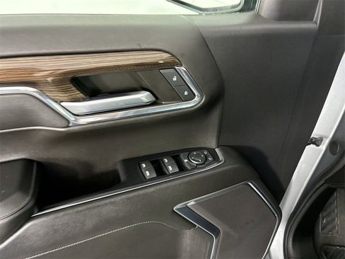 Used 2024 Chevrolet Silverado 1500 RST w/ Z71 Off-Road Package image 16