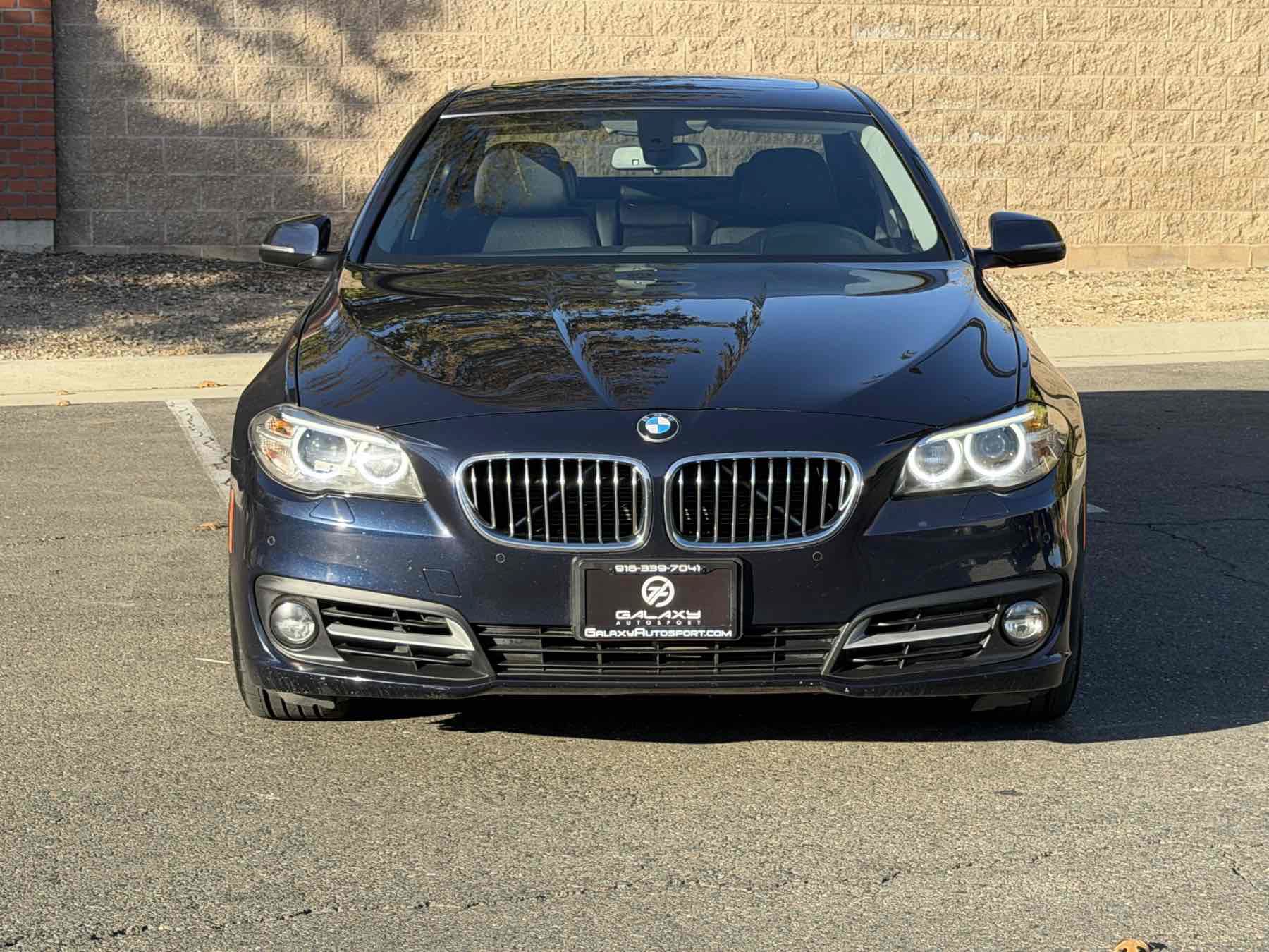 Used 2015 BMW 528i Sedan RWD image 2