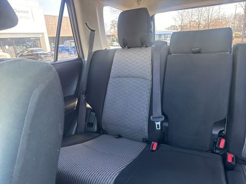 Used 2016 Toyota 4Runner SR5 image 39